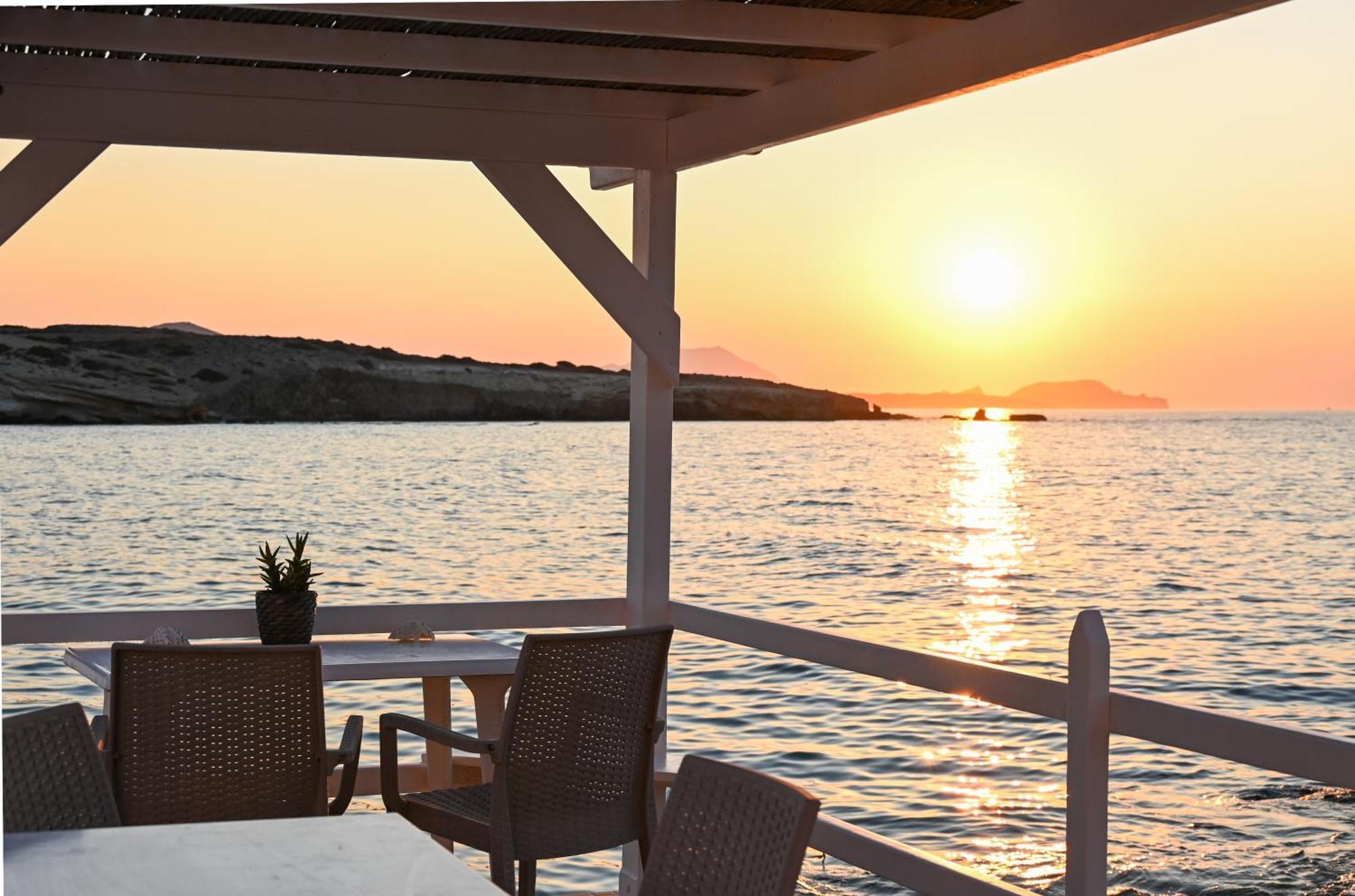 Fisherman'S Syrma House Pachaina Exterior photo